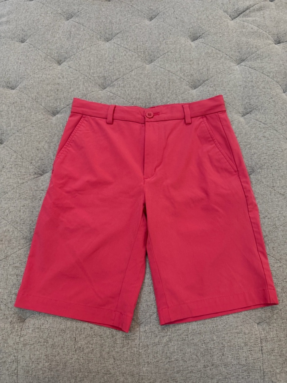 EUC VINEYARD VINES PERFORMANCE SHORTS NANTUCKET RED SIZE 14 boys